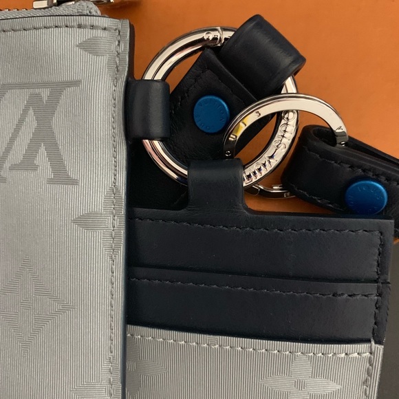 Louis Vuitton Alpha Pouch M44178 Space Collection - Picture 3 of 7